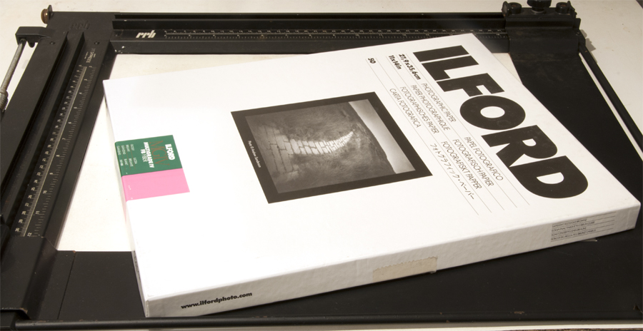 beard-paper-easel-ilford-fb-paper-box.jpg